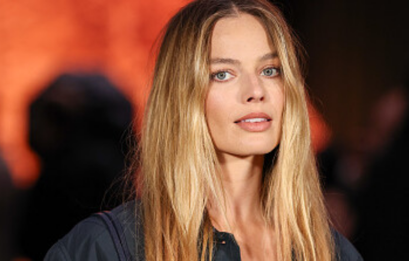 Як носити блонд цієї зими: натхнення від зіркових блондинок